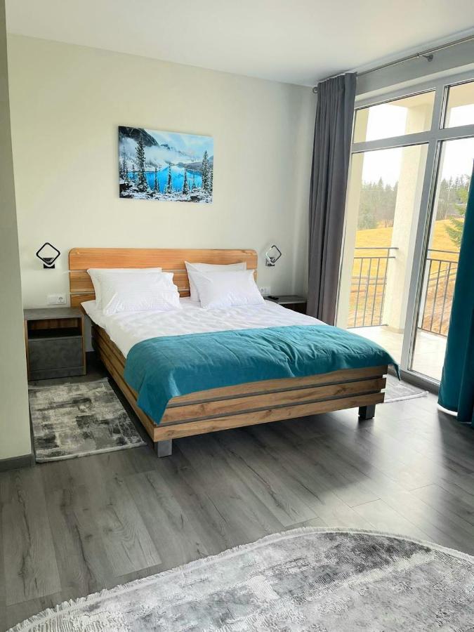 Отель Monblan Yablunytsia Dış mekan fotoğraf